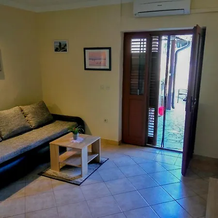 Appartamento Vrkljan *