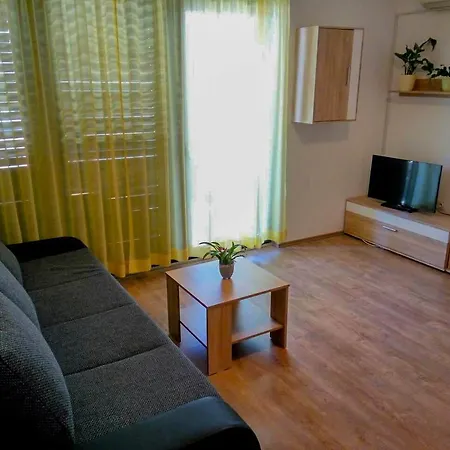 Appartamento Vrkljan *