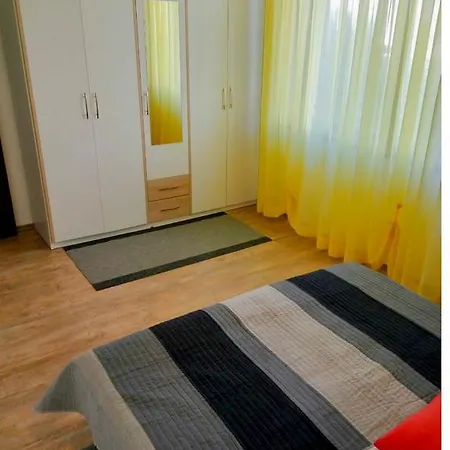 Vrkljan Appartamento