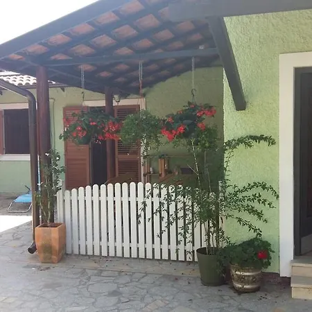 Vrkljan Appartamento